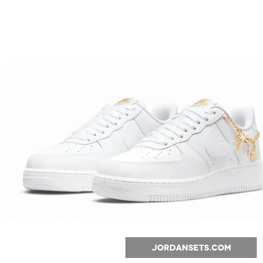 Nike Air Force 1 Low LX Lucky Charms DD1525-100 / air force one with charms