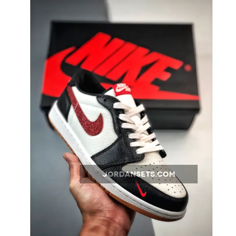 Air Jordan 1 Low OG Black White Red 1682571484 New Releases