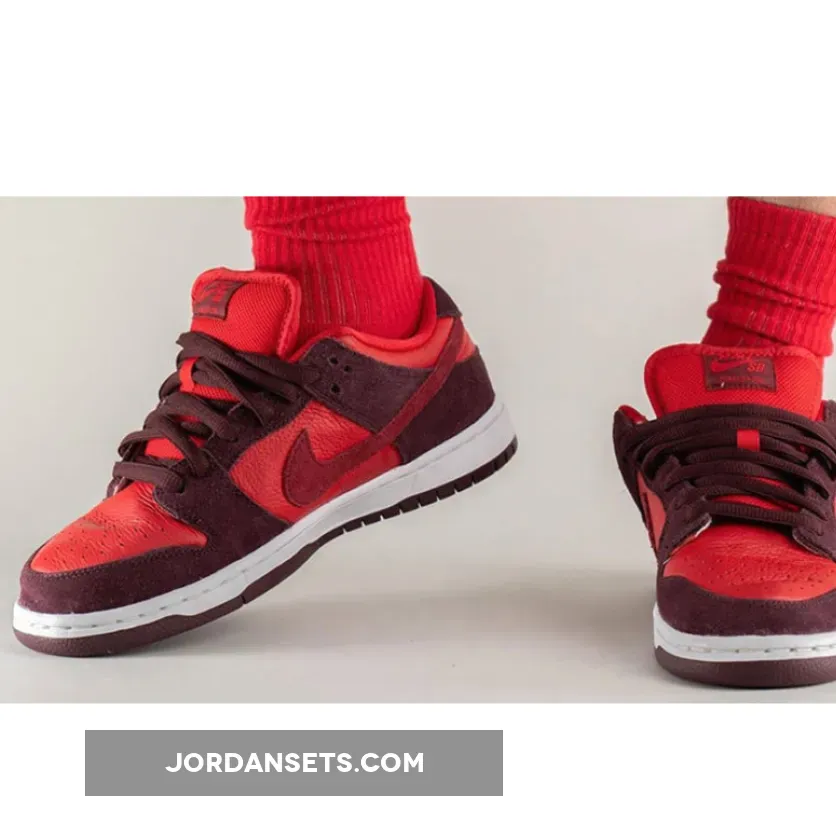 Nike SB Dunk Low 'Cherry' Red/Maroon - nike cherry dunks