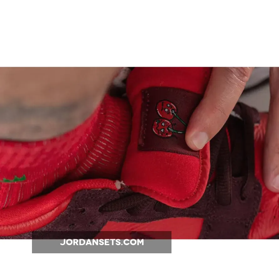 Nike SB Dunk Low 'Cherry' Red/Maroon - nike cherry dunks