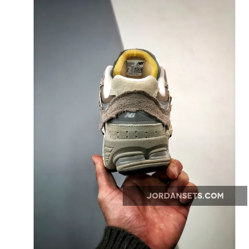 New Balance 2002R Protection Pack Driftwood new balance protection pack driftwood