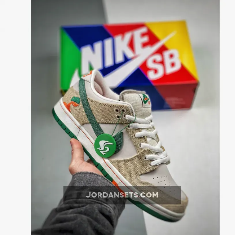 Jarritos x Nike SB Dunk Low Phantom/Safety Orange-Malachite - jaritos sb dunks