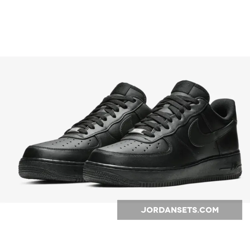 Nike Air Force 1 All Black / nike air force 1 07 black