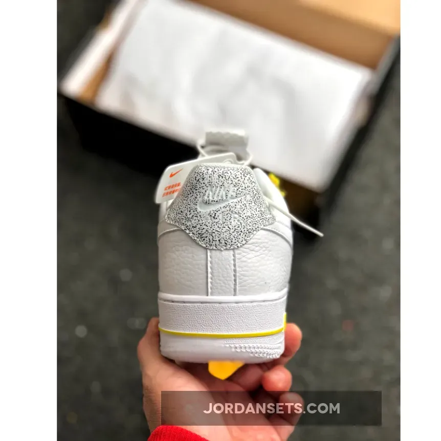 Nike Af1 Lux / Nike Air Force 1 Lux WMNS 'White/Chrome Yellow'