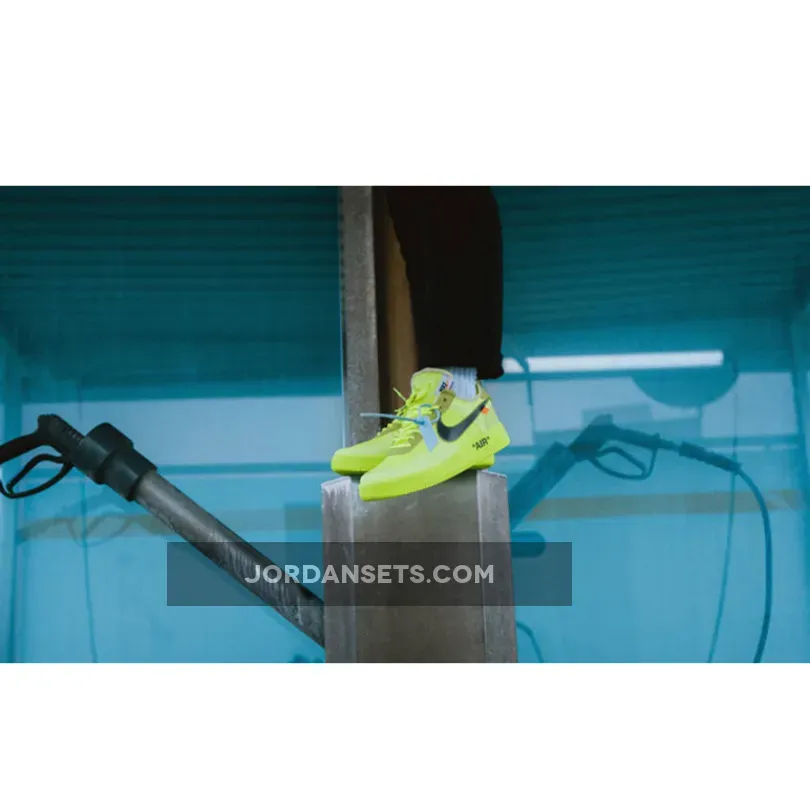 Nike Air Force 1 Low Off-White Volt - nike air force 1 neon