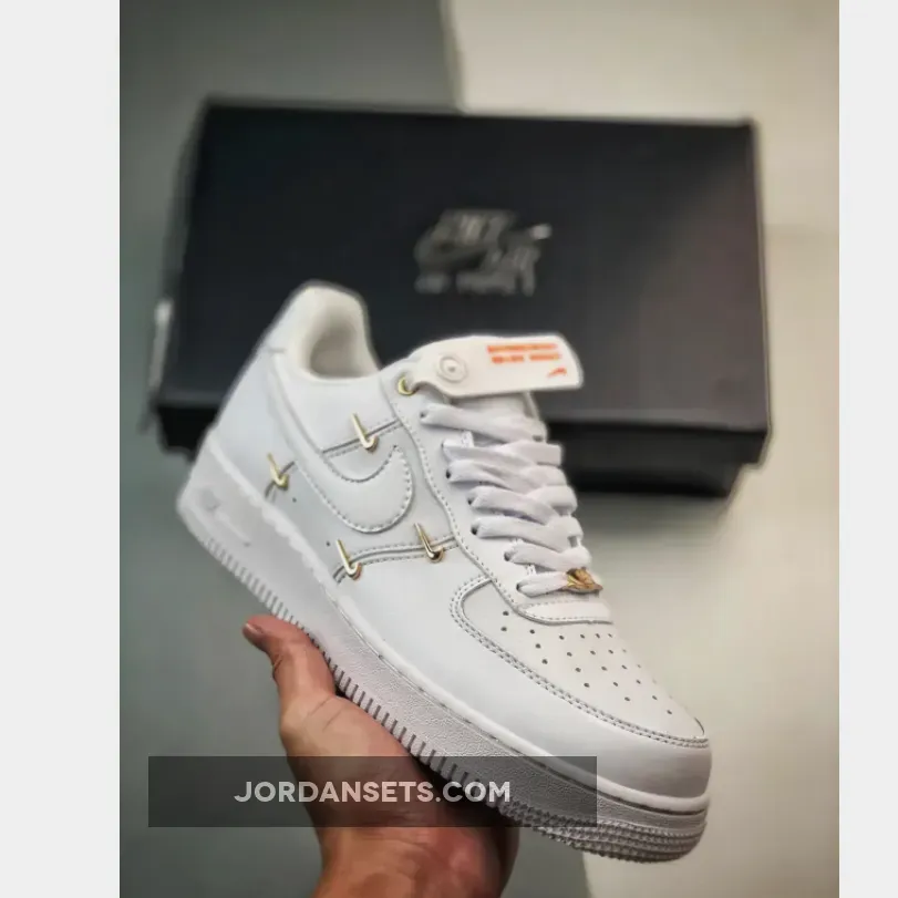 Nike Air Force 1 Low Sail Metallic Gold FV3654-111