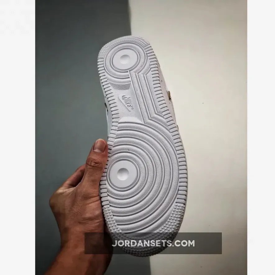 Nike Air Force 1 Low Sail Metallic Gold FV3654-111