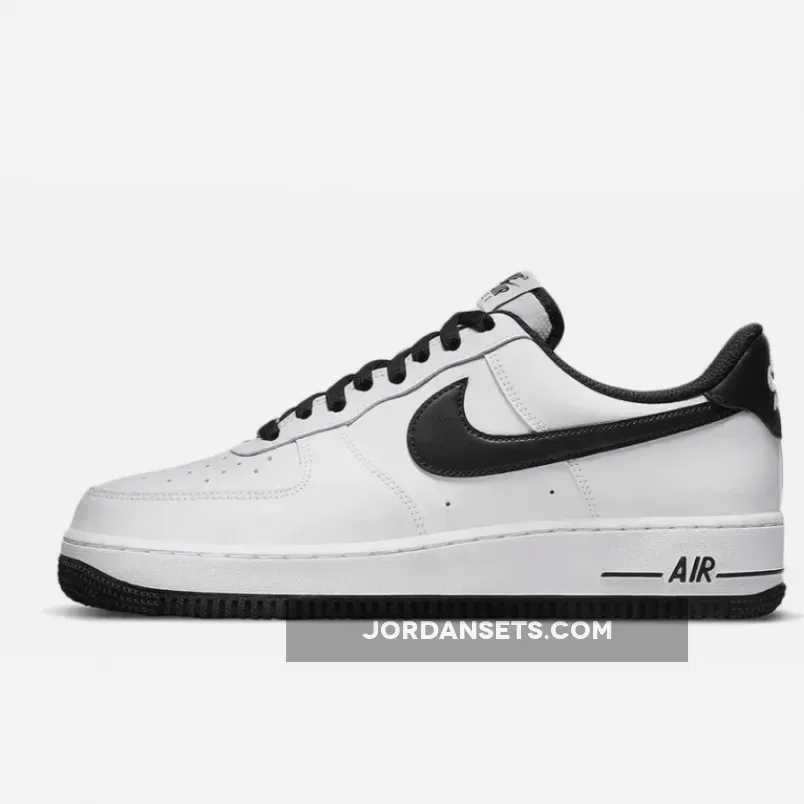 Nike Air Force 1 Low White/Black nike air force 1 07 white black