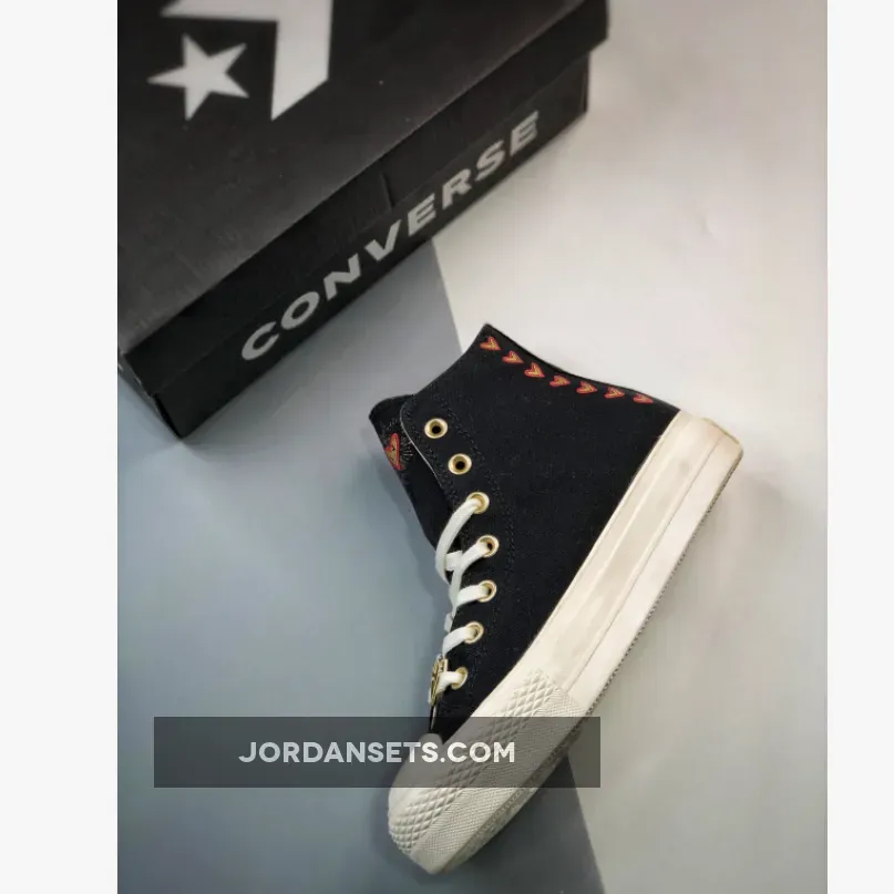 Converse Chuck Taylor Lift Platform High Hearts Black #platforms with hearts