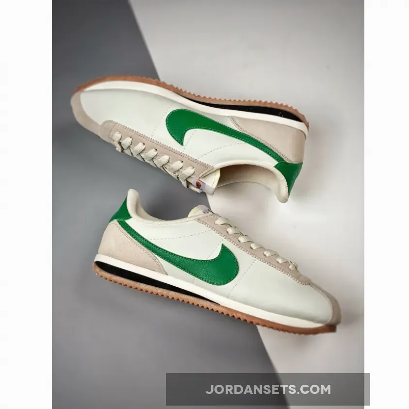 Nike Cortez 23 Sail/Aloe Vera-Black-Pale Vanilla, Cortes Nike FD0728-133