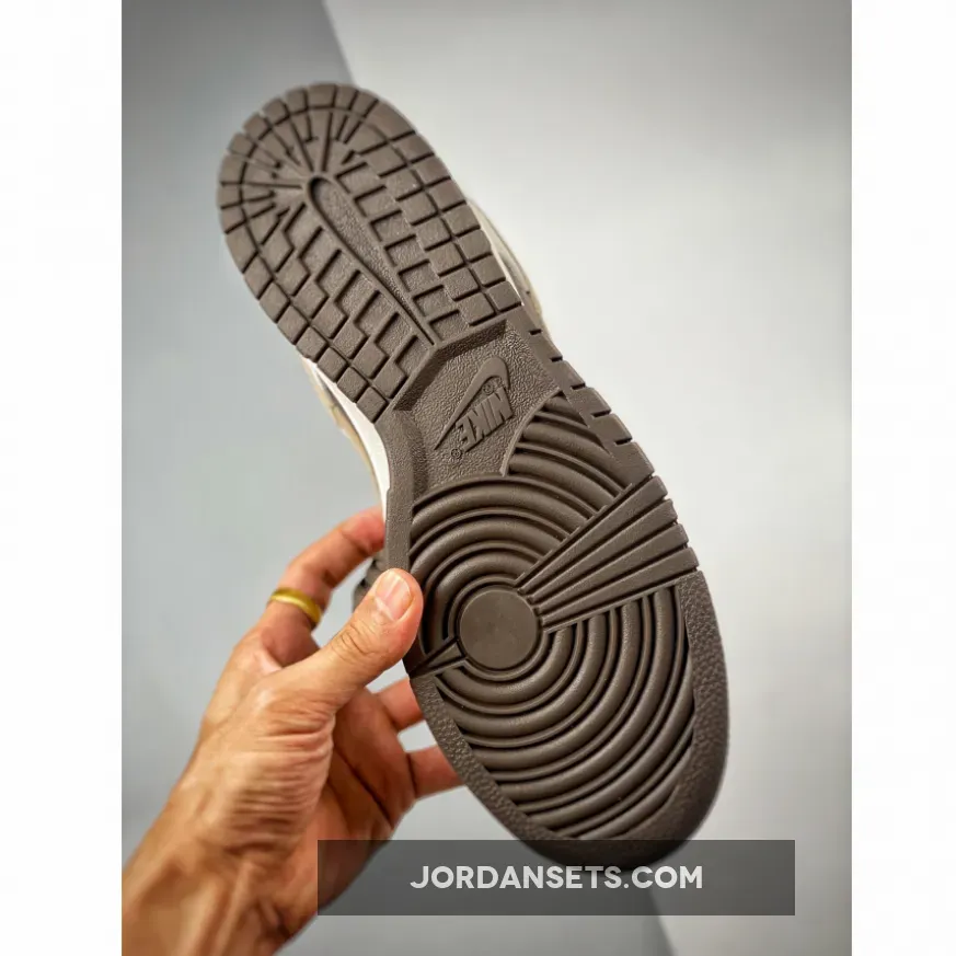 Nike Dunk Low White Mocha / nike dunks mocha