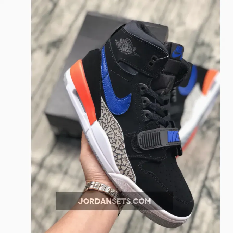 Brilliant Orange Jordan 12 / Air Jordan Legacy 312 "Knicks"