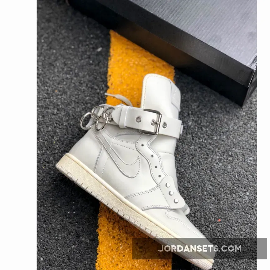 CDG Homme Plus X Air Jordan 1 White CN5738-100 New Releases