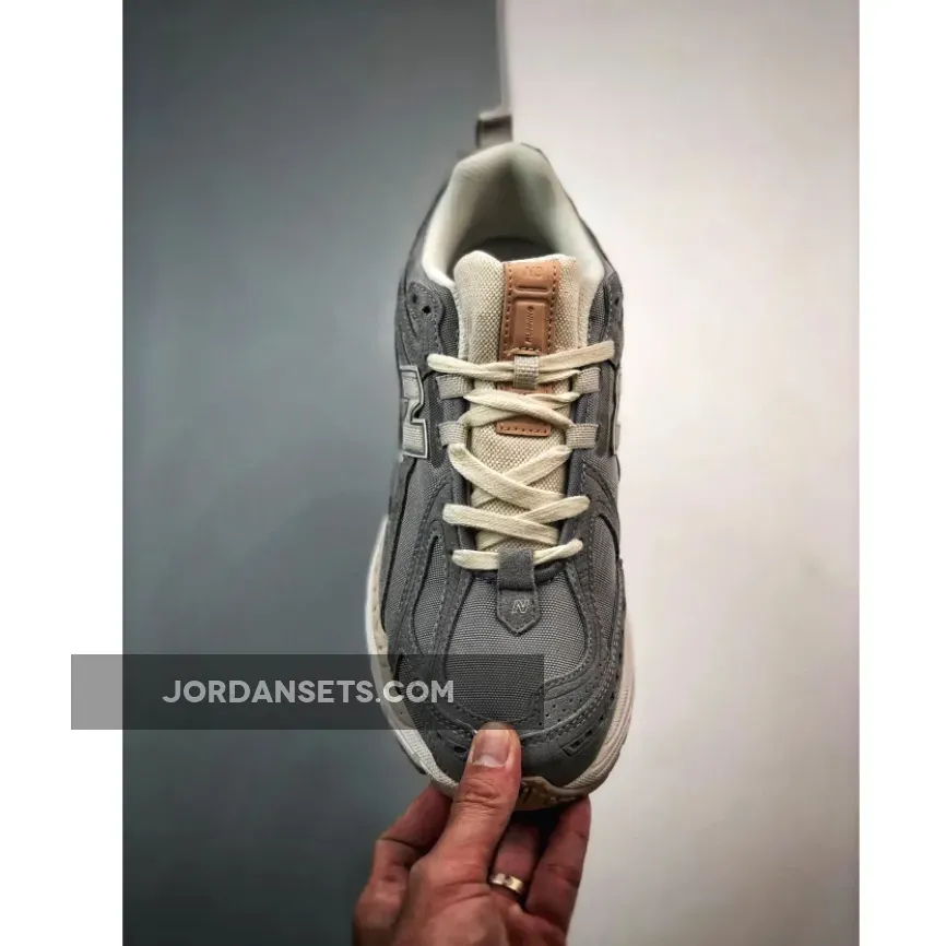 New Balance 1906R Grey Tan , Tan New Balance M1906FA