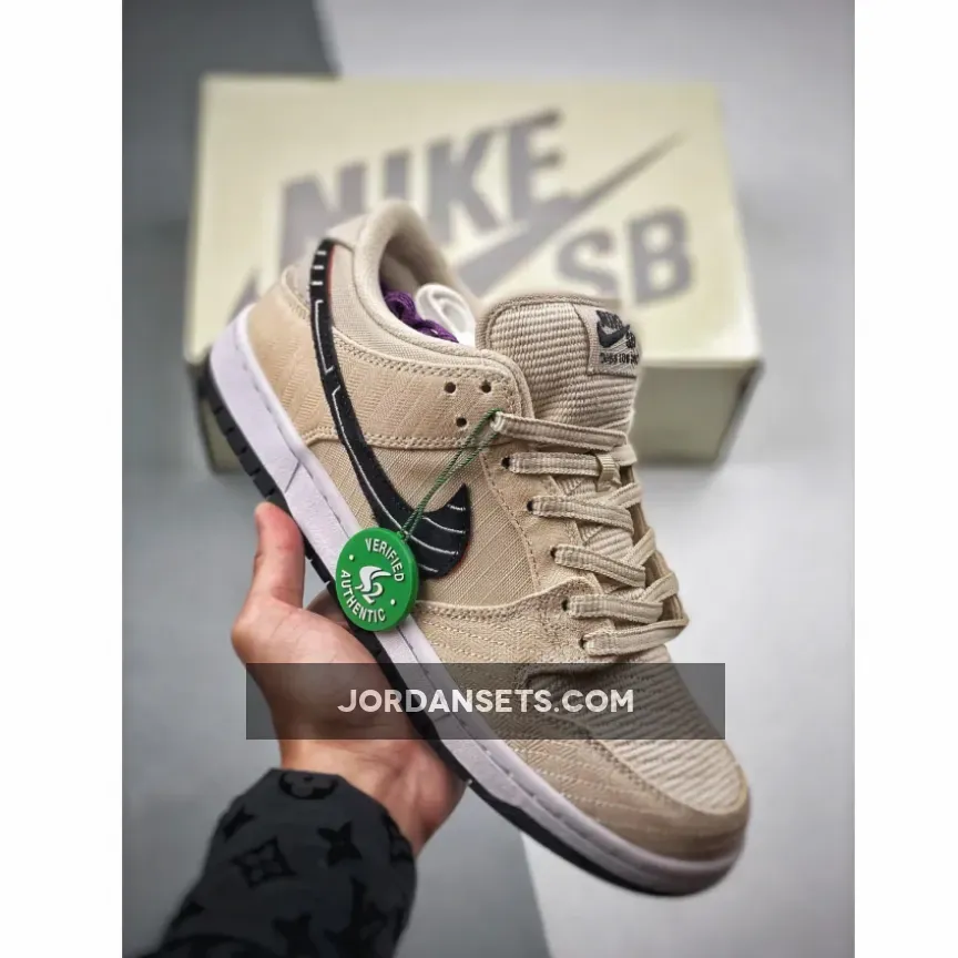 Albino & Preto x Nike SB Dunk Low Fossil/Black-Sail