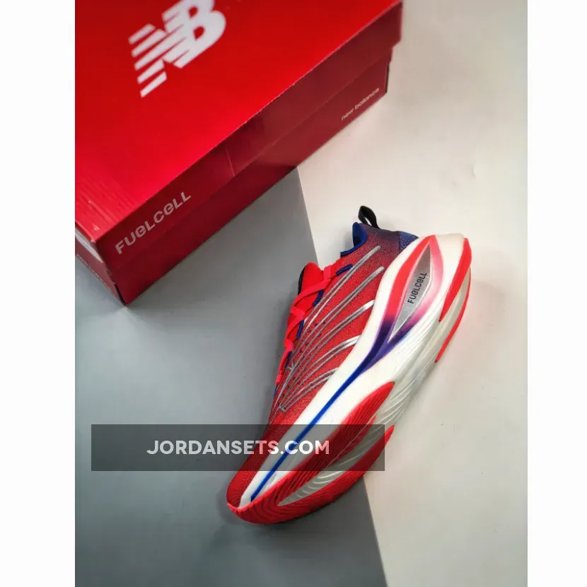 New Balance SC Elite V3 FuelCell NYC Marathon MRCELNY3