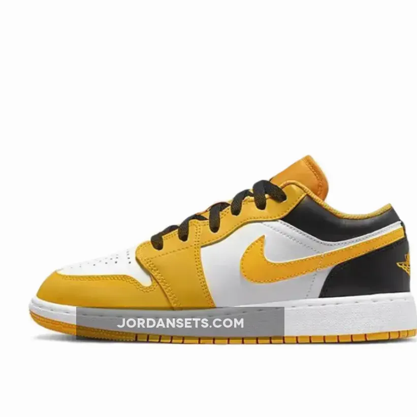 Air Jordan 1 Low Taxi For Womens 553560-701 jordan taxi