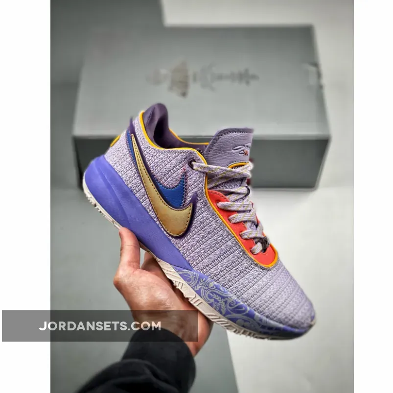 Nike LeBron 20 'Eternal Flame' Violet Frost/Metallic Gold-Purple Pulse - lebron 20 gold and purple