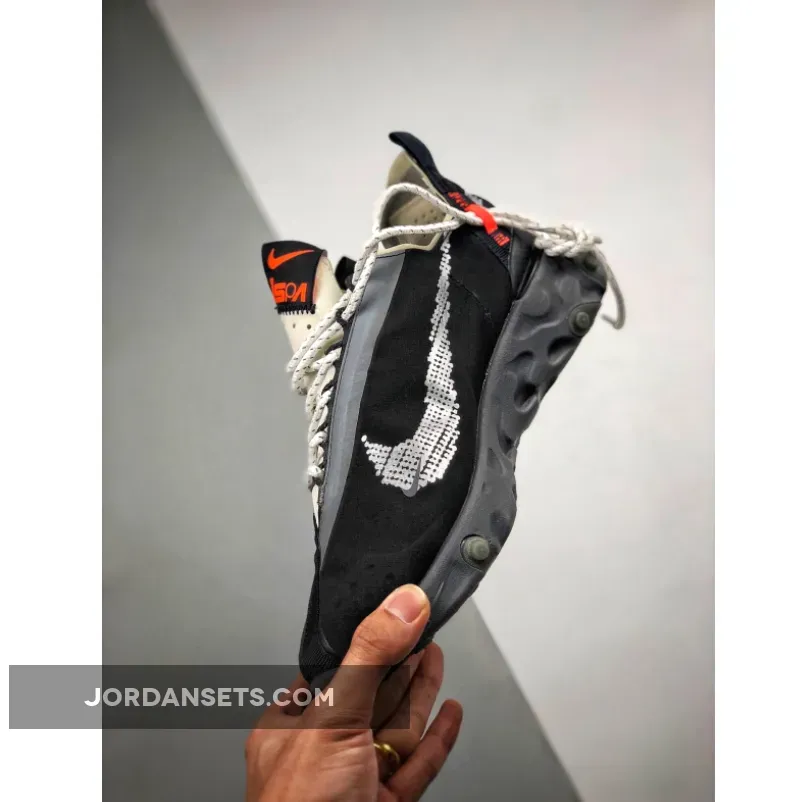 Nike React WR ISPA Black/Metallic Silver AR8555-001 New Releases