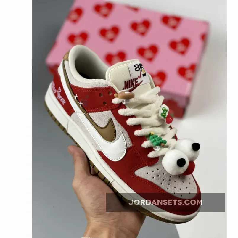 Nike Dunk Low 'Christmas' Red White - dunks christmas
