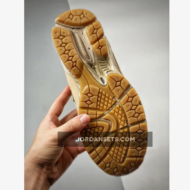 New Balance 1906R Cordura Beige M1906RT