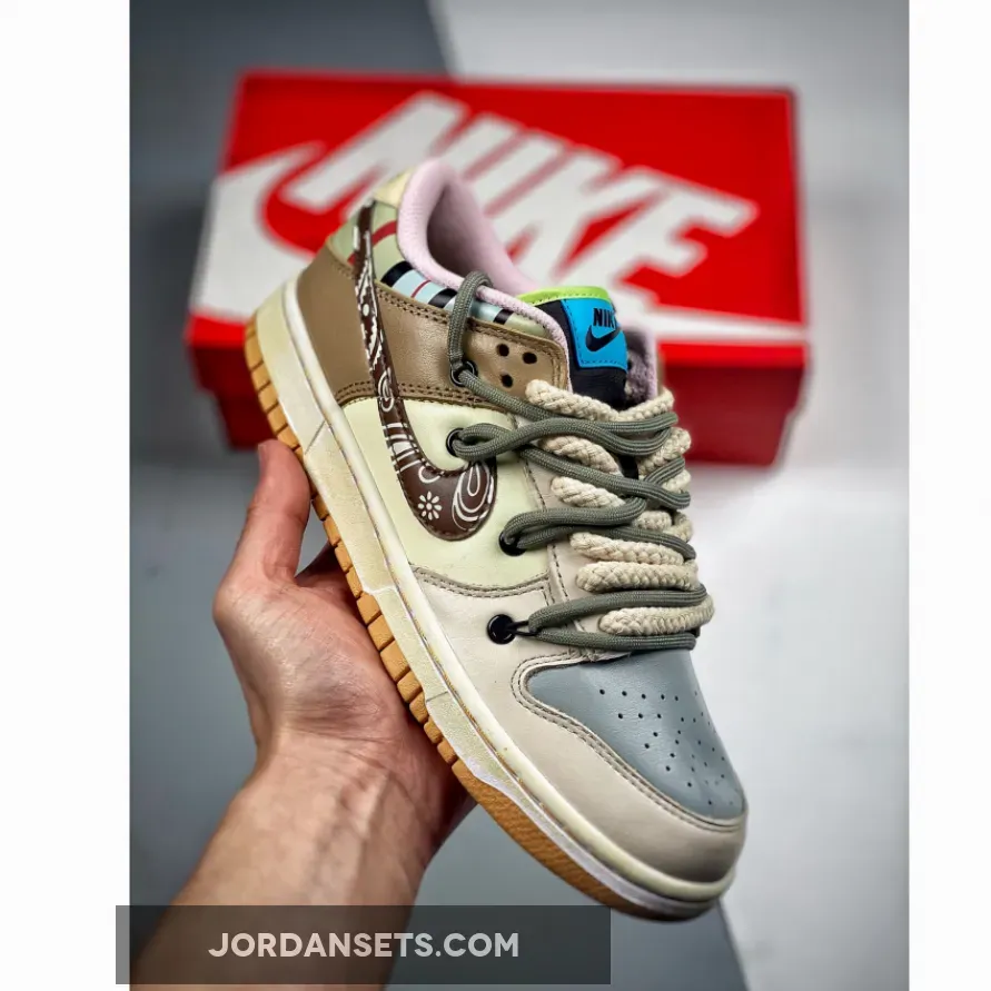 Custom Dunks / Nike Dunk Low Brown Beige Grey 1680503713