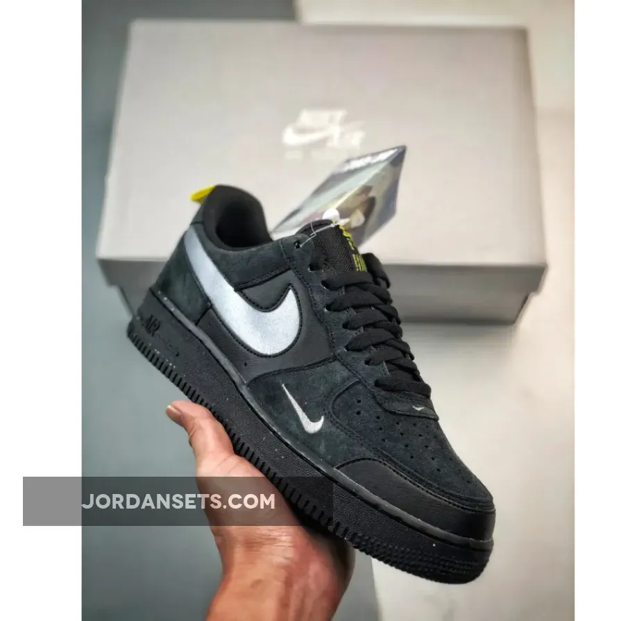 Nike Air Force 1 Low Cut-Out Swooshes Black | AIR FORCE SMOKE GREY