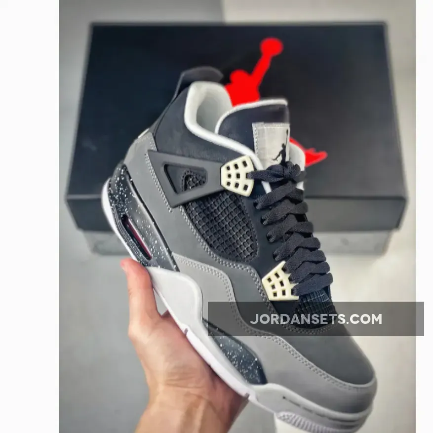 Air Jordan 4 Retro "Fear" Black/White-Cool Grey-Pure Platinum