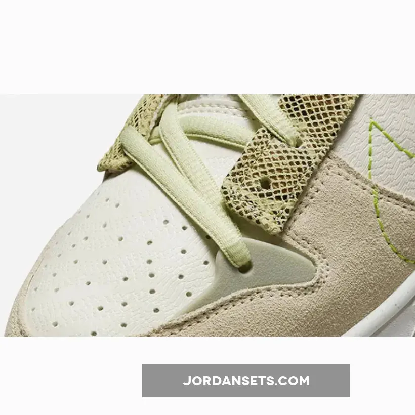 Nike Dunk Low Disrupt 2 Green Snake DV3206-001