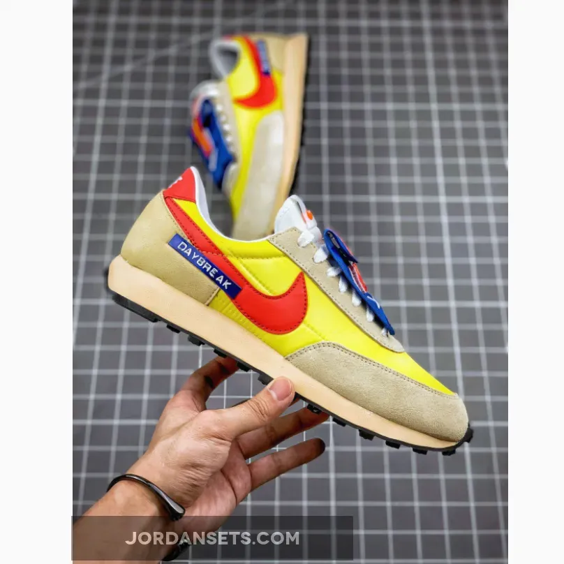 Nike Daybreak Yellow - Nike Daybreak SP Speed Yellow/Habanero Red-Team Gold DC8083-735