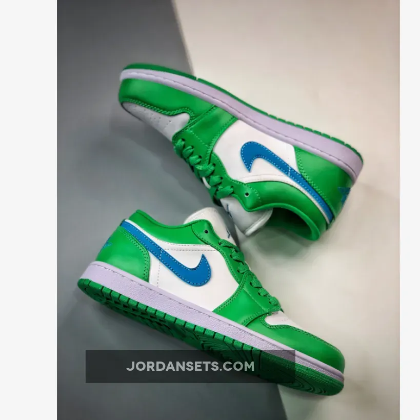 Air Jordan 1 Low Lucky Green/Aquatone-White