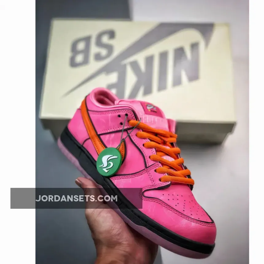 dunk low sb / The Powerpuff Girls X Nike SB Dunk Low Blossom Lotus Pink FD2631-600