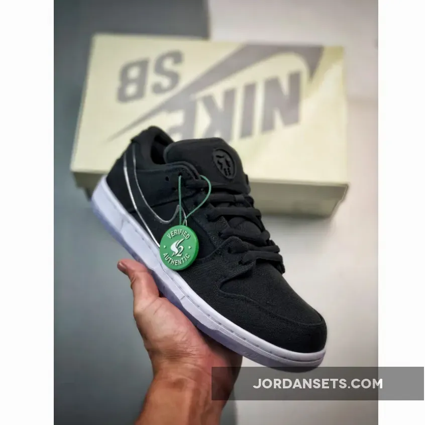 Eminem X Carhartt X Nike SB Dunk Black White Outlet