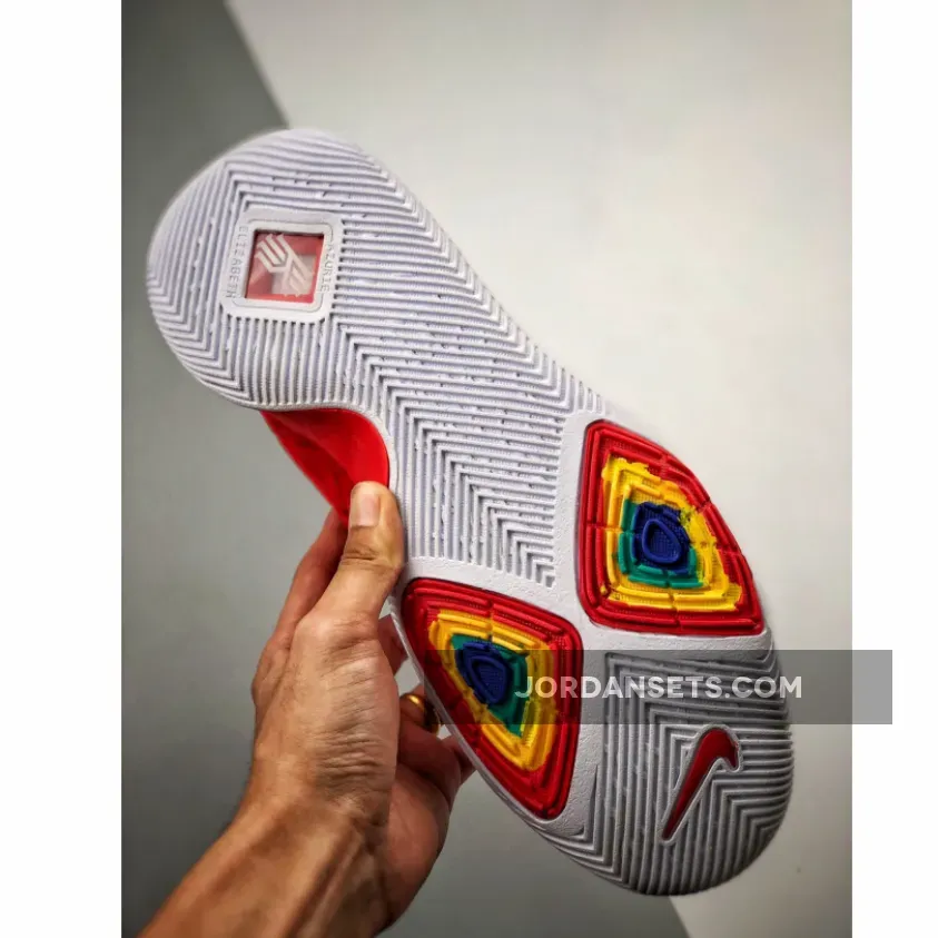 Nike Kyrie 3 University Red / Kyrie 3 Red And Black 852395-601