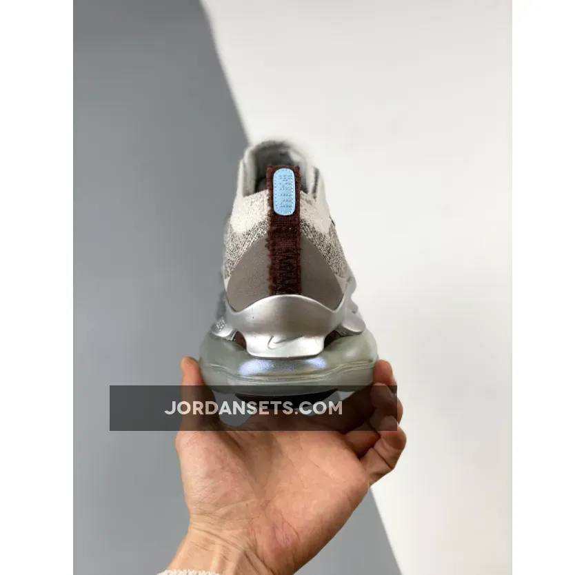 Nike Air Max Scorpion 'Removable Gaiters' Tan Chrome FD4612-001 Brand New