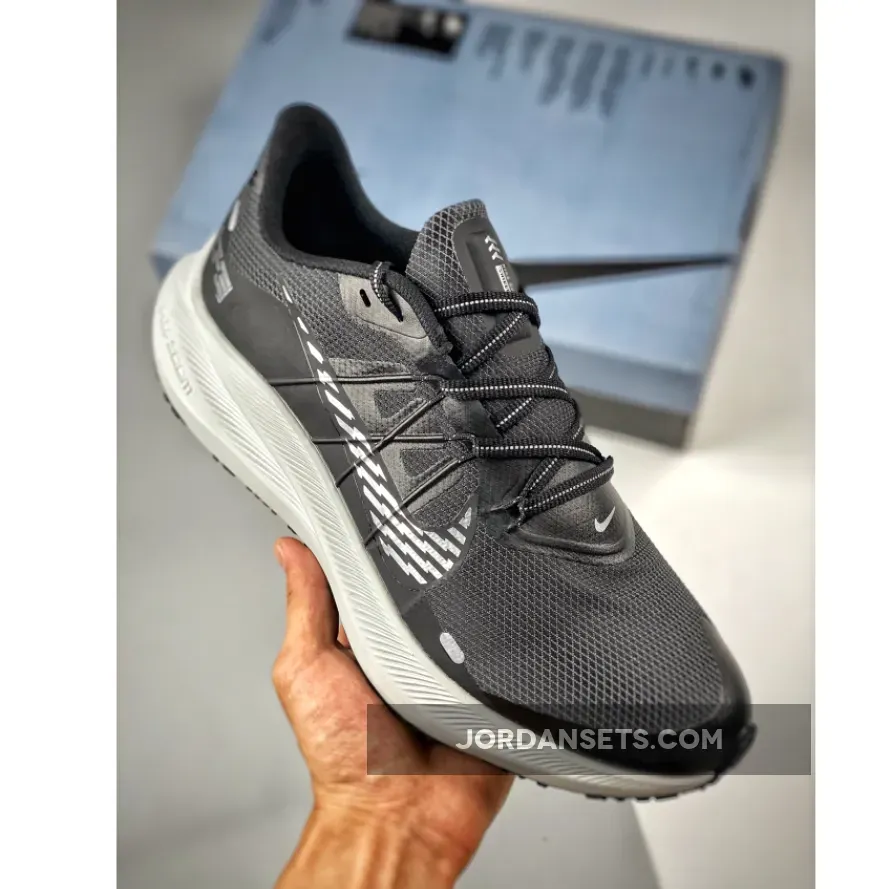 Nike Winflo 7 Shield Black Metallic Cool Grey