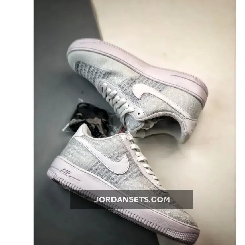 Nike Air Force 1 Flyknit 2 White/Pure Platinum AV3042-100 Nike Air Force 1 Flyknit 2 White/Pure Platinum AV3042-100