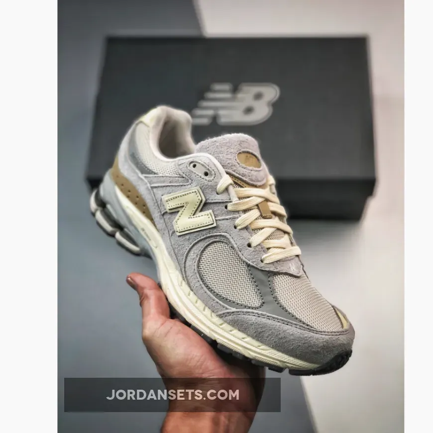 New Balance 2002R 'Rain Cloud/Angora' | 2002r angora