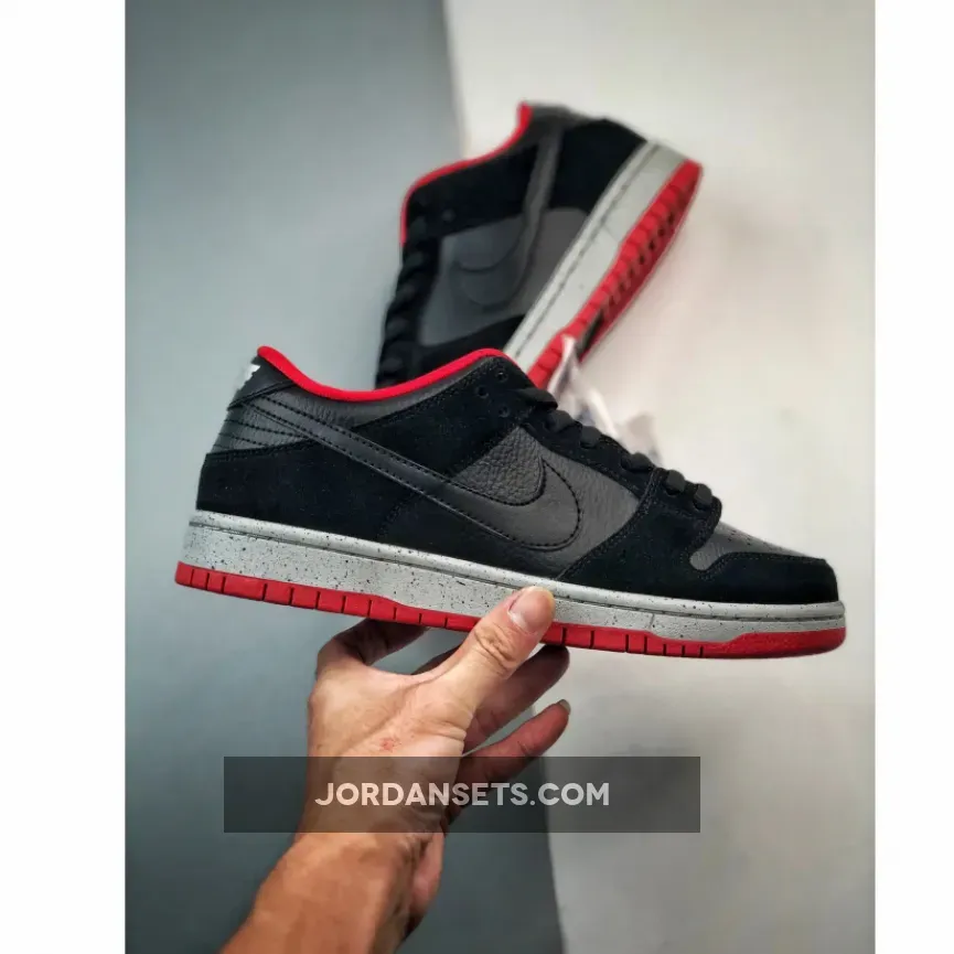 Nike SB Dunk Low 'Black Cement' Nike Sb Black 304292-050 Nike SB Dunk Low 'Black Cement' Nike Sb Black 304292-050