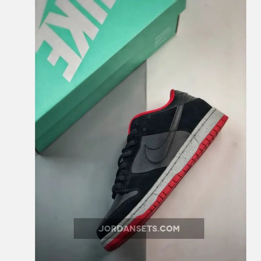 Nike SB Dunk Low 'Black Cement' Nike Sb Black 304292-050 Nike SB Dunk Low 'Black Cement' Nike Sb Black 304292-050