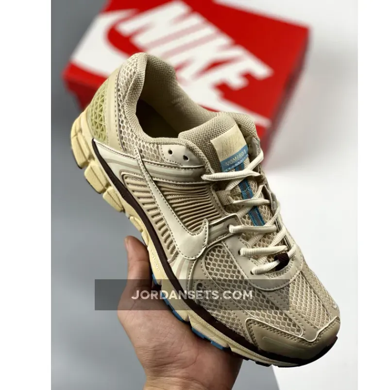 Nike Zoom Vomero 5 Oatmeal/Pale Ivory-Sail-Light Chocolate / nike zoom vomero oatmeal