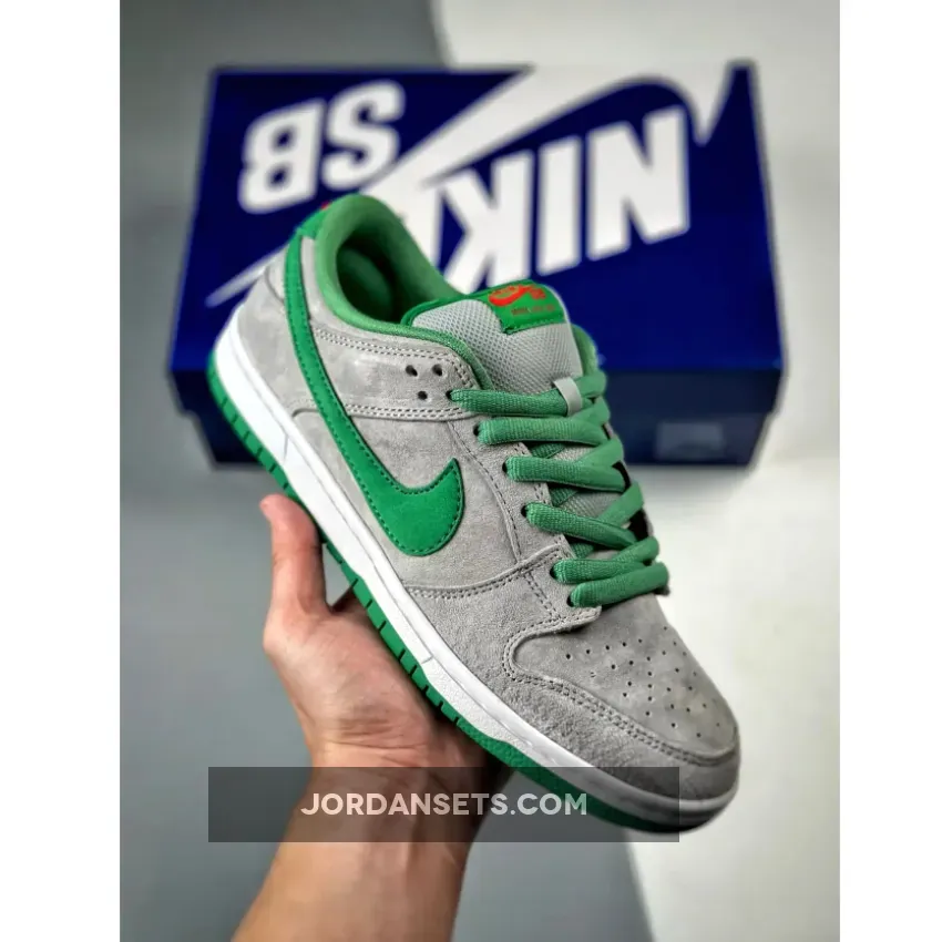 Nike SB Dunk Low Premium ‘Medusa’ Matte Silver/Green-Varsity Red
