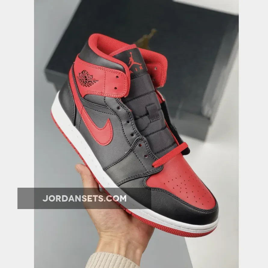 Air Jordan 1 Mid 'Bred' Black/White/Fire Red DQ8426-060 #jordan 1 mid goat