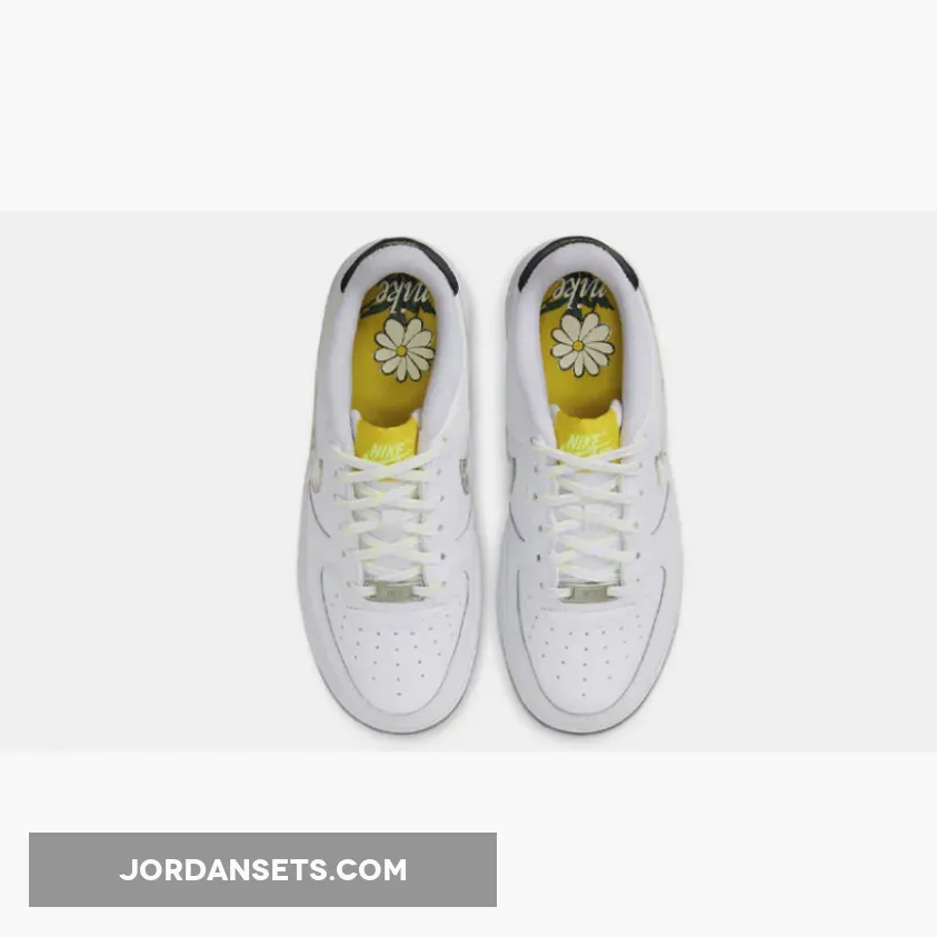 Nike Air Force 1 Daisy Pack White WMNS CW5859-100 / daisy nikes