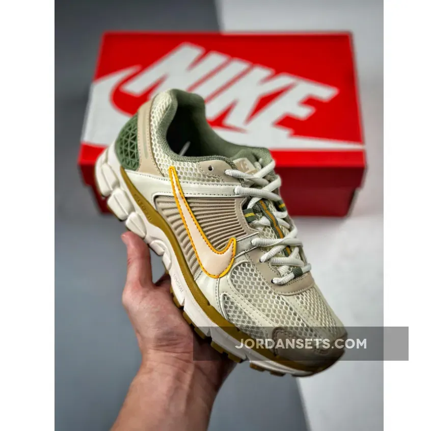 Nike Zoom Vomero 5 Sail/Laser Orange-Brown-Olive FQ6868-181