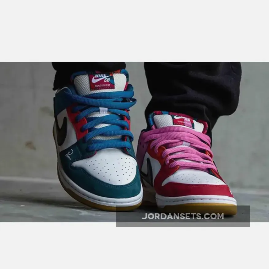 Parra x Nike SB Dunk Low Multi ​​​​​​​DH7695-100 nike dunk multi color