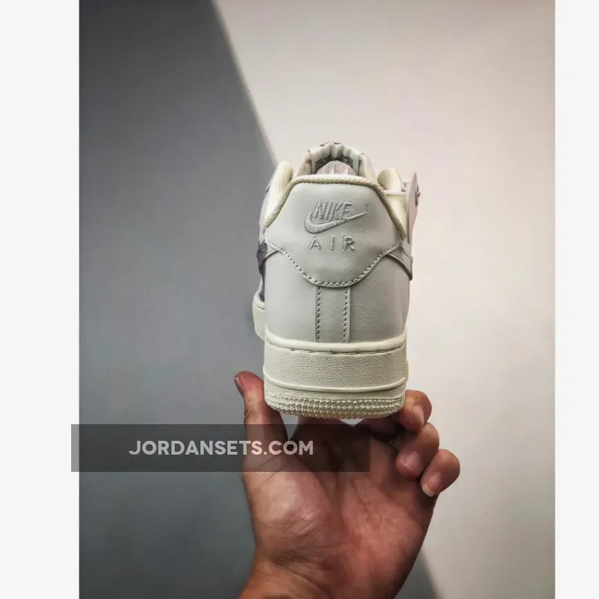 Nike Air Force 1 Low 'Valentine's Day' White 1680452377 Brand New