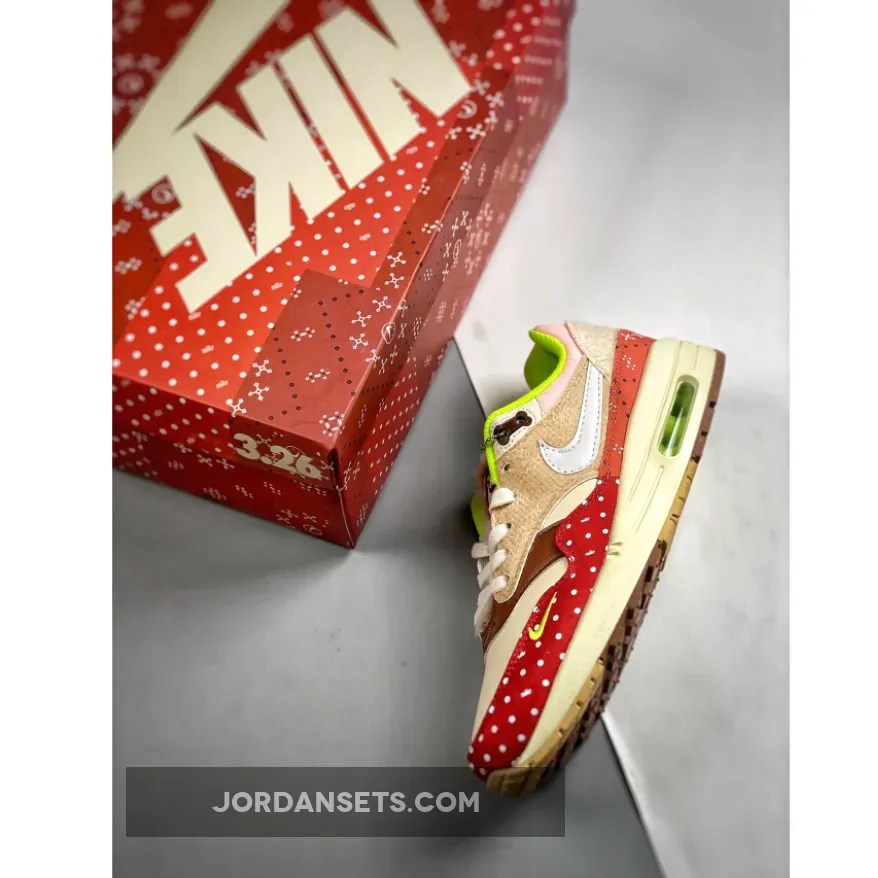 Nike Air Max 1 'Best Friend' Sail/Coconut Milk-Acid Orange DR2553-111 / Nike Air Max 270 Womens Coconut Milk