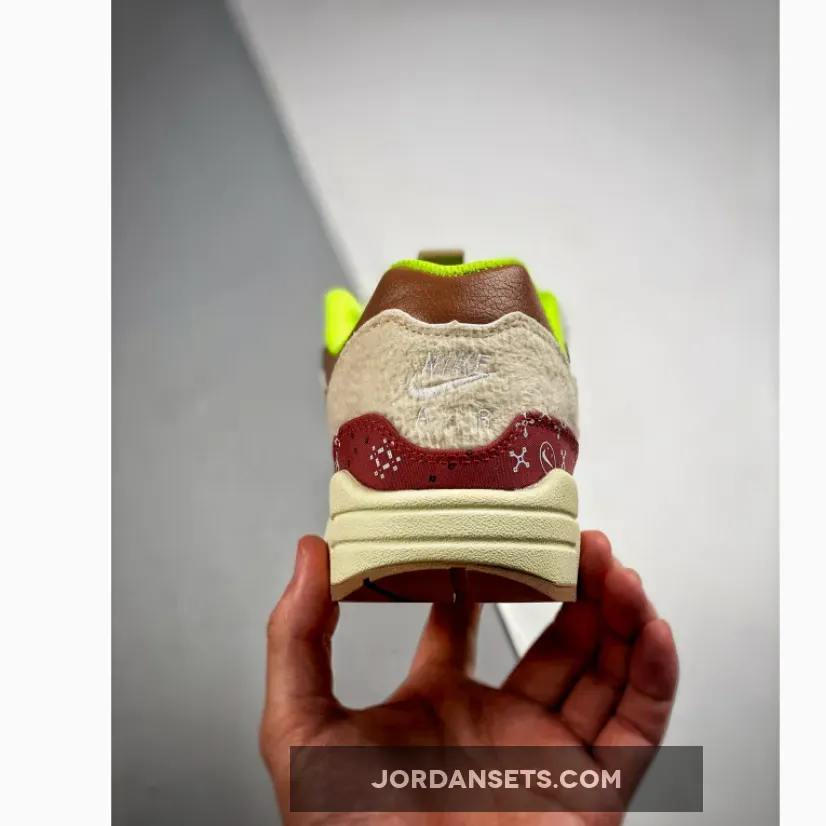 Nike Air Max 1 'Best Friend' Sail/Coconut Milk-Acid Orange DR2553-111 / Nike Air Max 270 Womens Coconut Milk