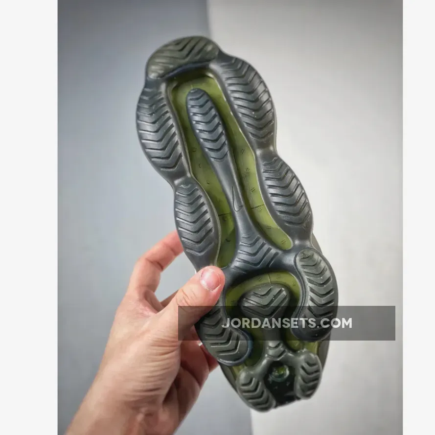 Nike Air Max Scorpion FK ‘Light Silver Bronzine’ DJ4701-005 Nike Air Max Scorpion FK ‘Light Silver Bronzine’ DJ4701-005